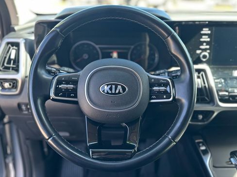 Used 2021 Kia Sorento EX image 29
