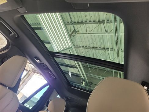 New 2026 Volvo XC90 B6 Plus w/ Protection Package Premier image 7