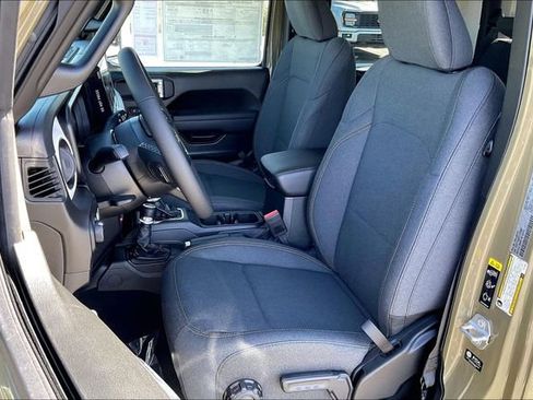 New 2026 Jeep Gladiator Willys image 8