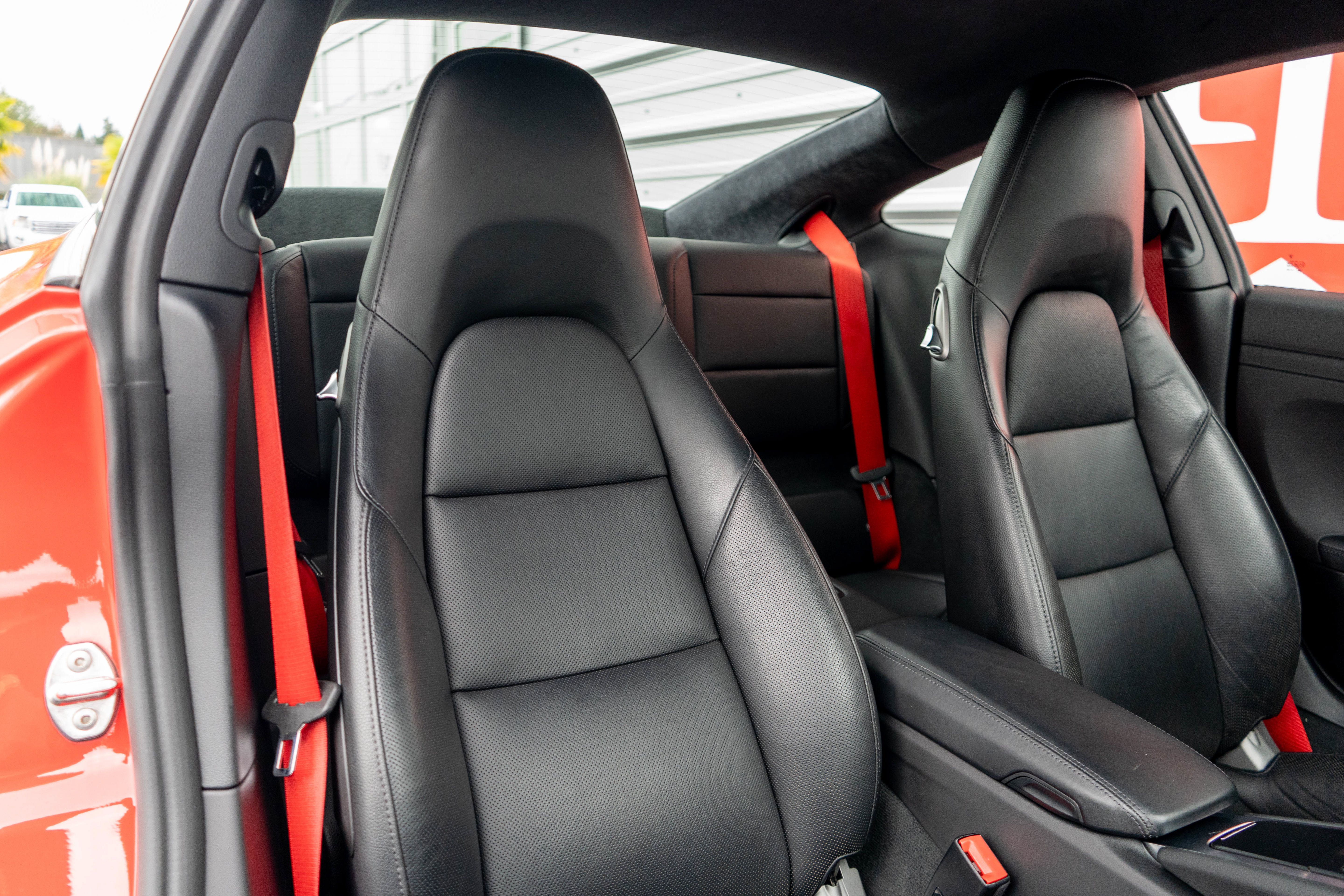Used 2018 Porsche 911 Carrera RWD image 29