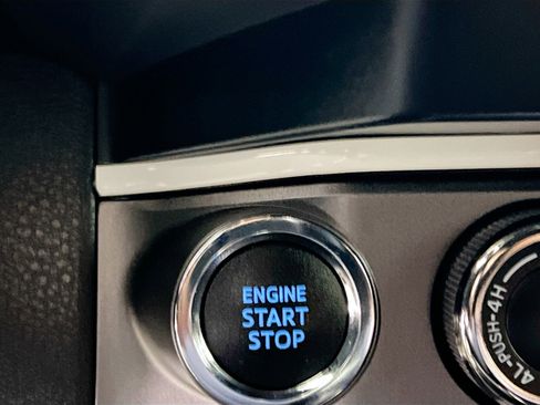 Used 2021 Toyota Tacoma TRD Off-Road w/ TRD Premium Off Road Package image 23