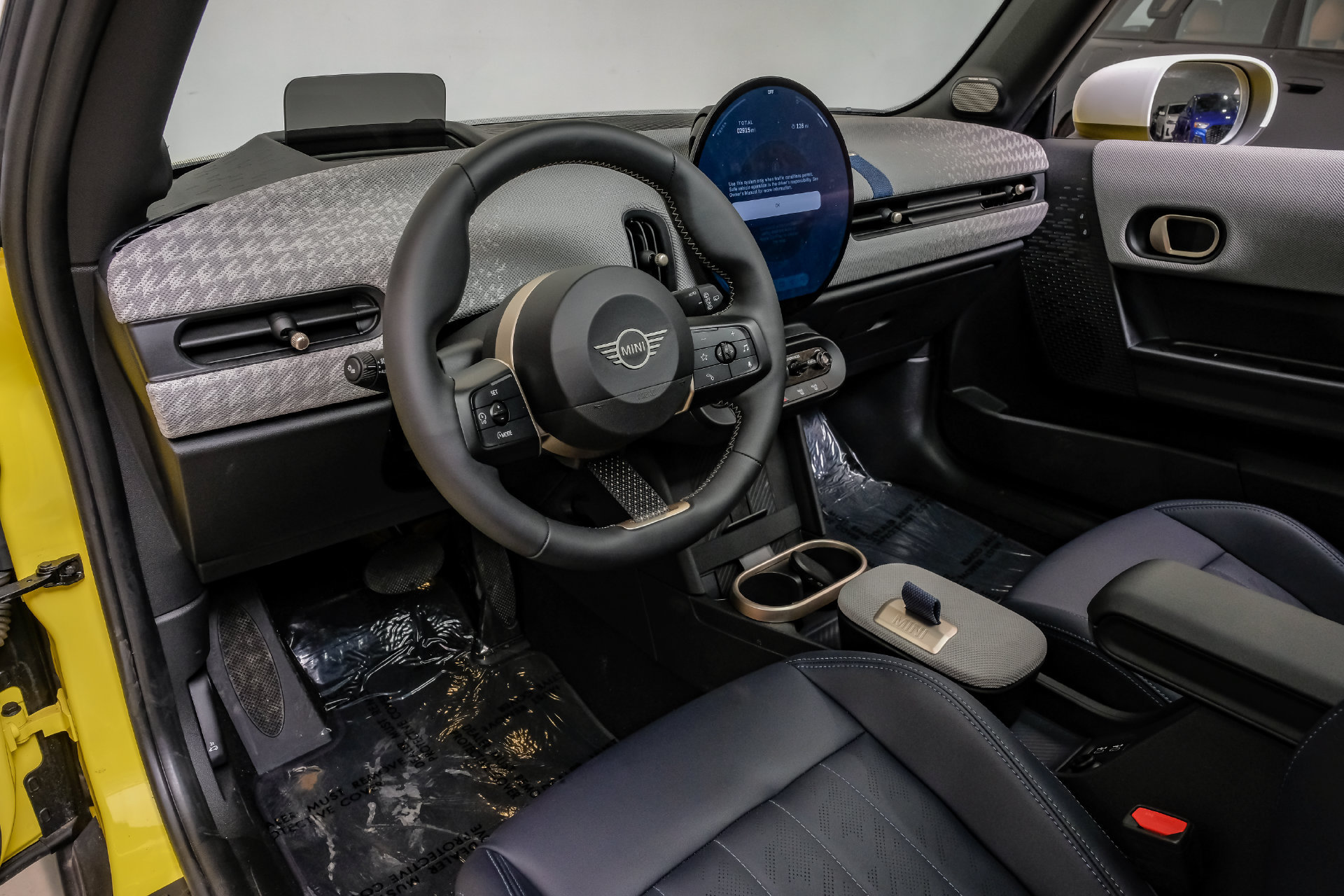 Used 2025 MINI Cooper S FWD image 3