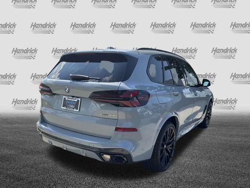 New 2026 BMW X5 xDrive40i w/ M Sport Package AWD/4WD image 10
