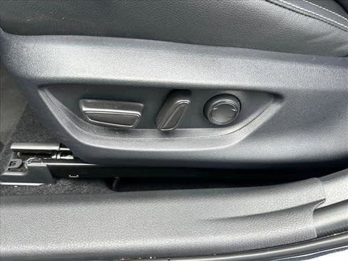 Used 2026 Toyota Camry SE w/ Convenience Package image 15