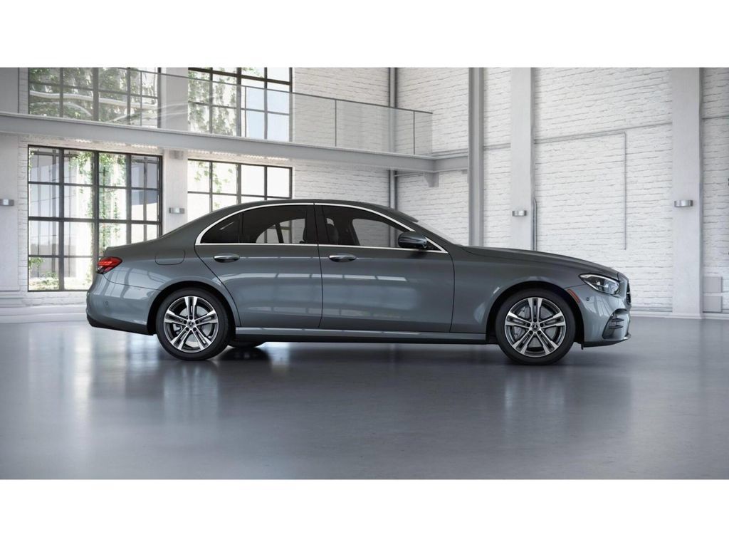 Used 2023 Mercedes-Benz E 350 4MATIC Sedan image 16