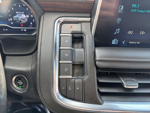 Used 2023 Chevrolet Tahoe High Country w/ Premium Package 2 image 36