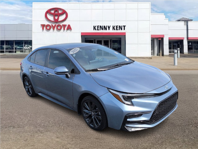 Certified 2025 Toyota Corolla SE w/ Convenience Package FWD image 1
