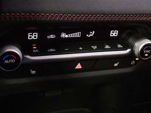 Used 2025 MAZDA CX-50 AWD 2.5 Hybrid w/ Premium Pkg image 31