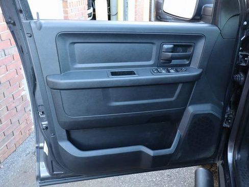 Used 2017 RAM 1500 Express image 7