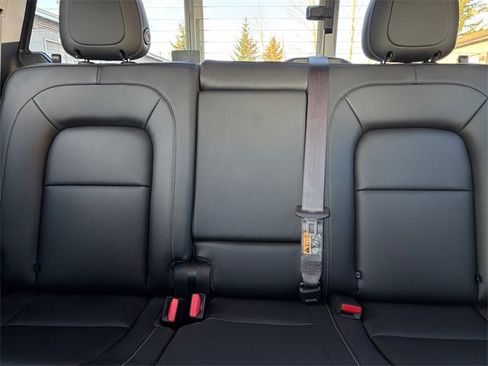 Used 2021 Chevrolet Colorado ZR2 image 21