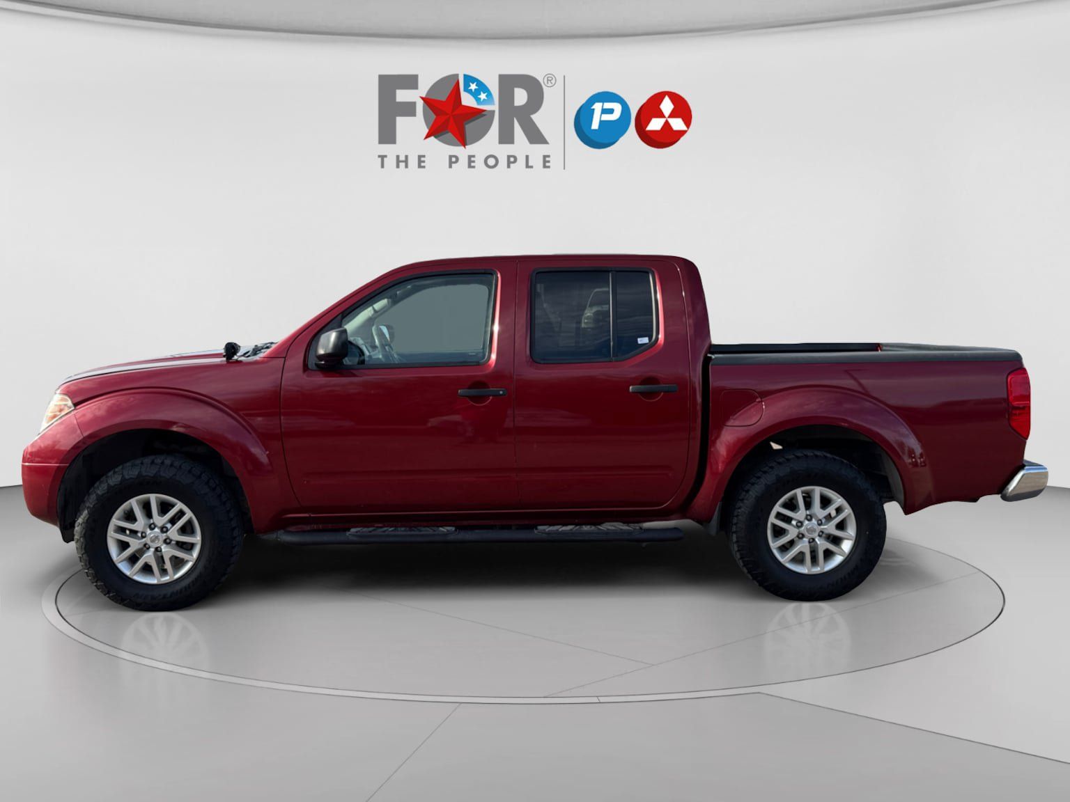 Used 2019 Nissan Frontier SV RWD image 2
