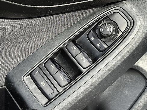 Used 2020 Subaru Impreza 2.0i image 16