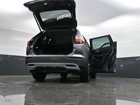 Used 2023 Mitsubishi Outlander SE image 43