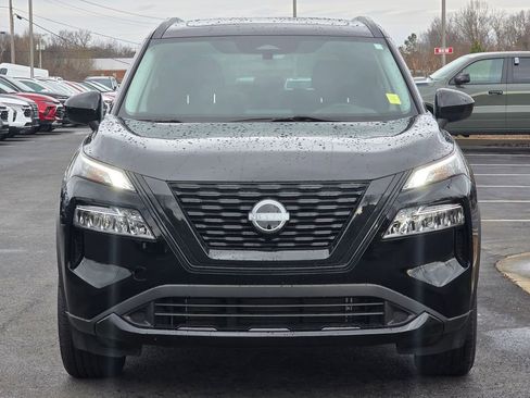 Used 2023 Nissan Rogue SV w/ SV Premium B Package image 3