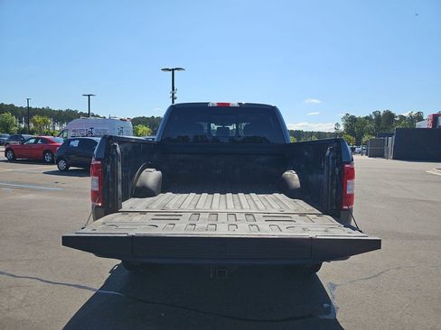 Used 2019 Ford F150 XLT w/ Equipment Group 302A Luxury AWD/4WD image 17
