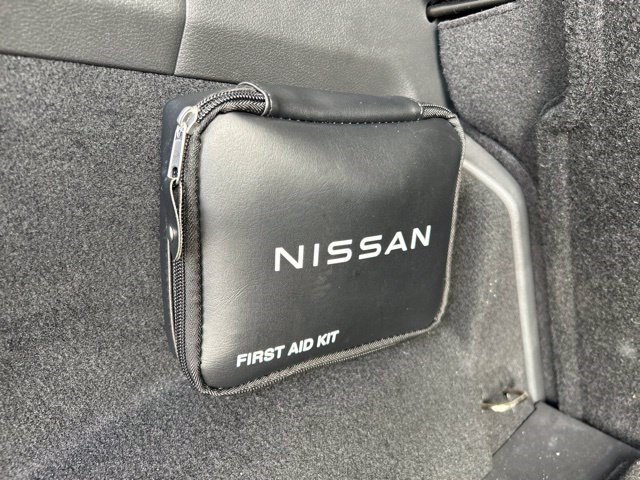Used 2023 Nissan Rogue SV FWD image 45