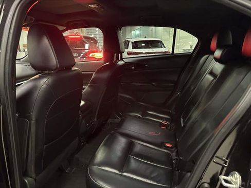 Used 2023 Mitsubishi Eclipse Cross SEL image 9