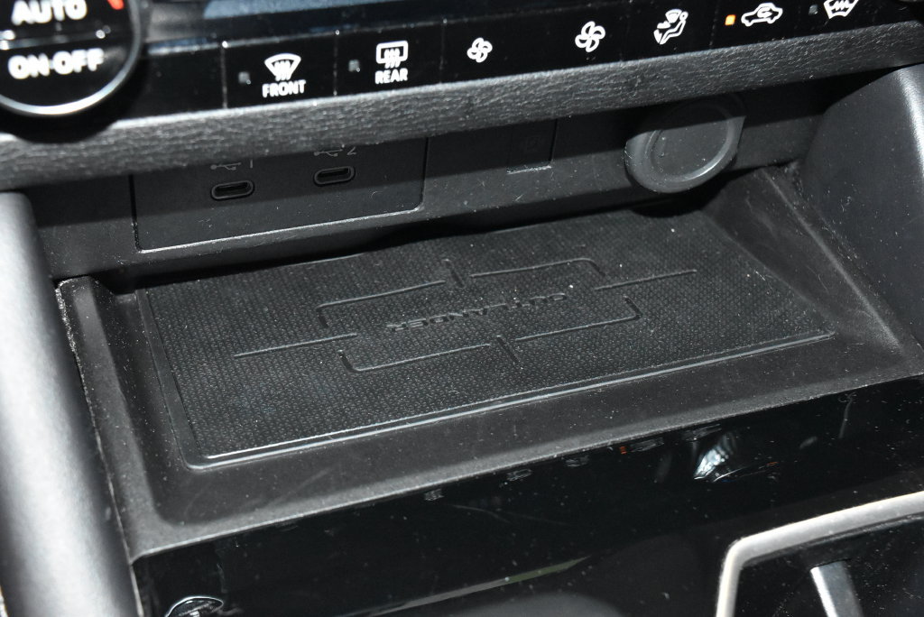 Used 2025 Mitsubishi Outlander SE AWD/4WD image 16
