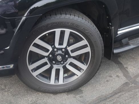Used 2019 Toyota 4Runner Limited AWD/4WD image 14