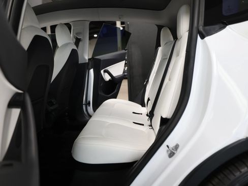 Used 2021 Tesla Model Y Performance AWD/4WD image 47