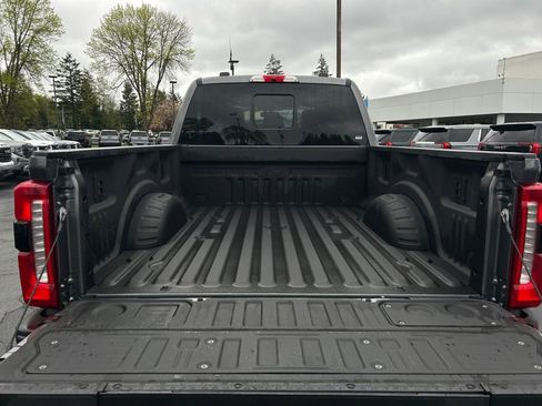 Used 2025 Ford F350 Lariat w/ Lariat Ultimate Package AWD/4WD image 22