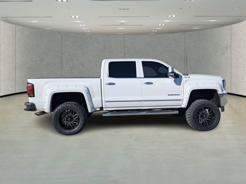 Used 2018 GMC Sierra 1500 SLT image 2