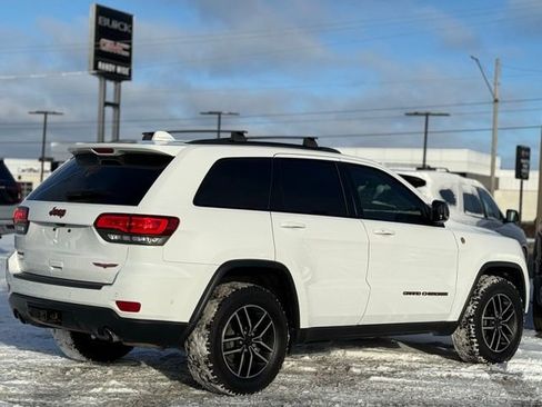 Used 2019 Jeep Grand Cherokee Trailhawk w/ Trailhawk Luxury Group image 39