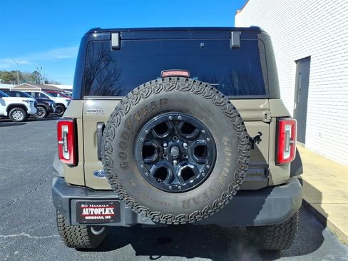 Used 2025 Ford Bronco Outer Banks w/ Sasquatch Package image 4