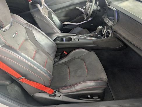 Certified 2018 Chevrolet Camaro ZL1 RWD image 25