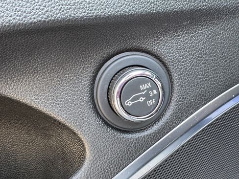 Used 2021 Buick Enclave Avenir w/ Avenir Technology Package image 17