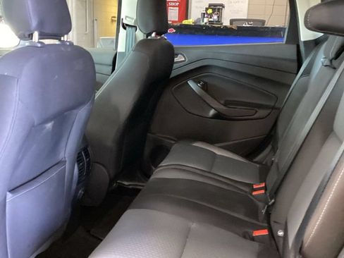 Used 2018 Ford Escape SE AWD/4WD image 14