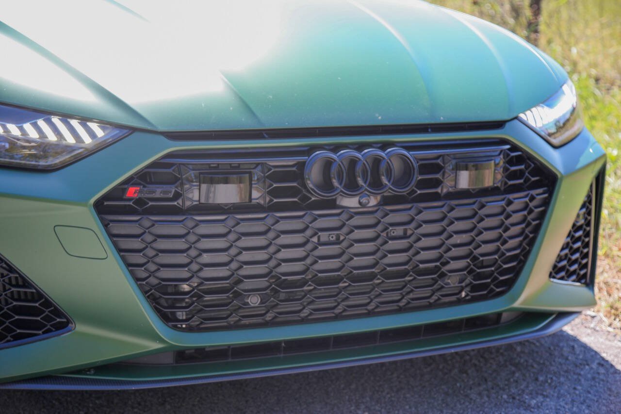 Used 2024 Audi RS 6 performance AWD/4WD image 4
