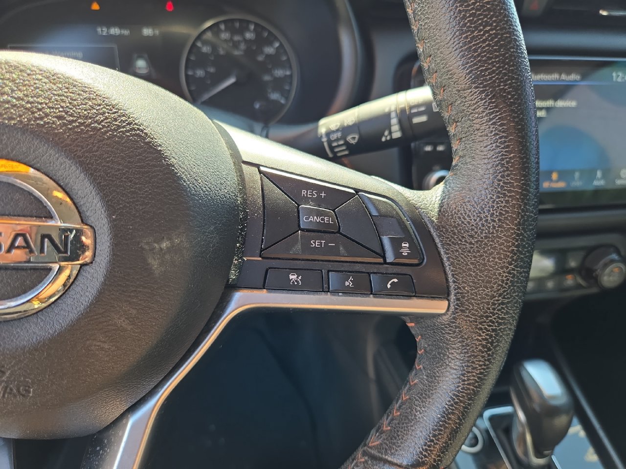 Used 2021 Nissan Kicks SR w/ SR Premium Package FWD image 13