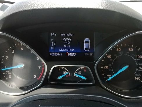 Used 2017 Ford Escape SE w/ SE Cold Weather Package FWD image 12