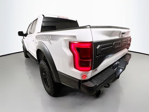 Used 2019 Ford F150 Raptor w/ Equipment Group 802A Luxury image 8