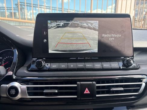 Certified 2022 Kia Seltos SX image 6