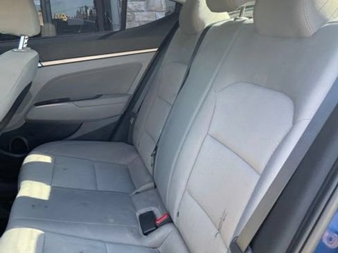 Used 2018 Hyundai Elantra Value Edition w/ Cargo Package FWD image 7