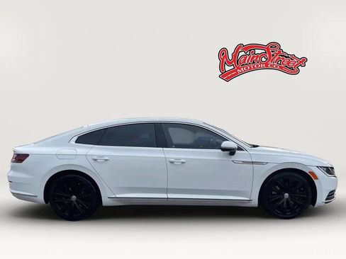 Used 2019 Volkswagen Arteon SE image 8
