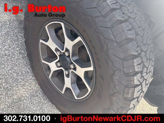 Used 2020 Jeep Wrangler Unlimited Rubicon w/ Safety Group AWD/4WD image 6