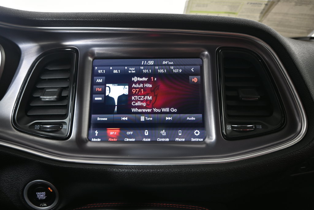 Used 2019 Dodge Challenger SXT w/ Plus Package RWD image 25