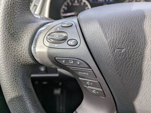 Used 2021 Nissan Murano S image 24