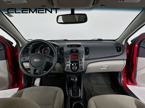 Used 2013 Kia Forte EX w/ Fuel Economy Pkg image 12