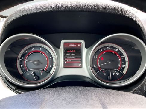 Used 2017 Dodge Journey SE w/ Flexible Seating Group FWD image 12