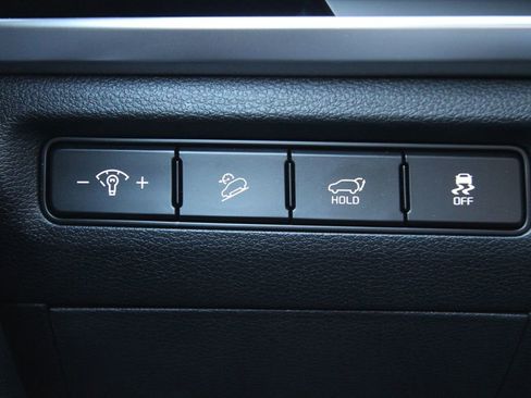 Used 2024 Kia Telluride EX w/ EX Captain's Chair Package image 23