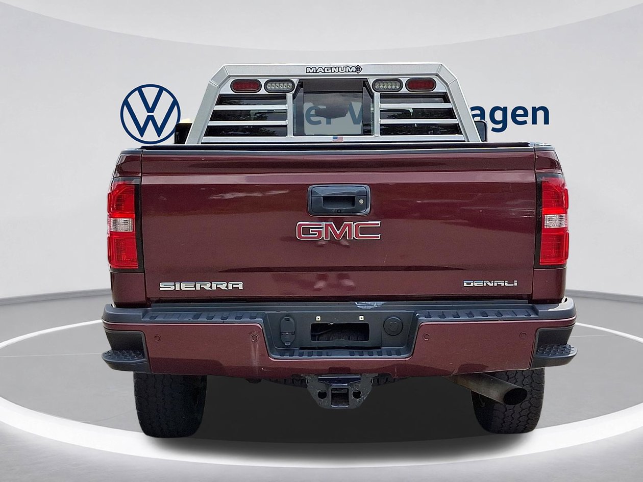 Used 2016 GMC Sierra 2500 Denali w/ Driver Alert Package AWD/4WD image 5