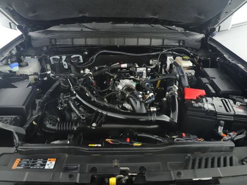 Certified 2023 Ford Bronco Outer Banks image 2