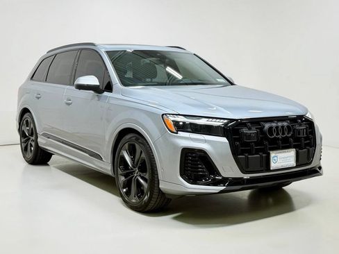 Used 2025 Audi Q7 3.0T Prestige AWD/4WD image 10