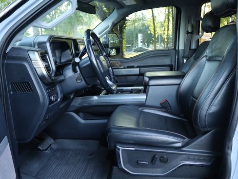 Used 2024 Ford F350 Lariat w/ Lariat Ultimate Package AWD/4WD image 23
