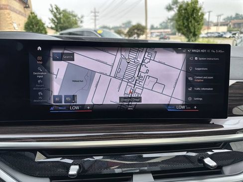 Used 2023 BMW X7 xDrive40i w/ Executive Package AWD/4WD image 20