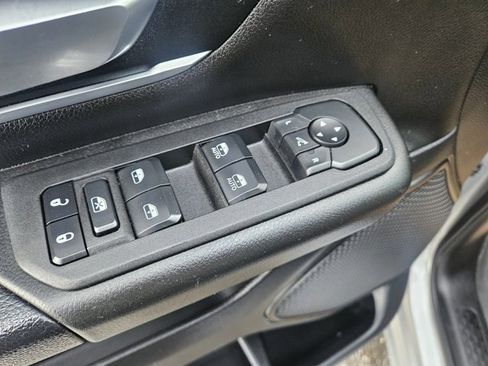 Used 2025 RAM 1500 Big Horn image 24